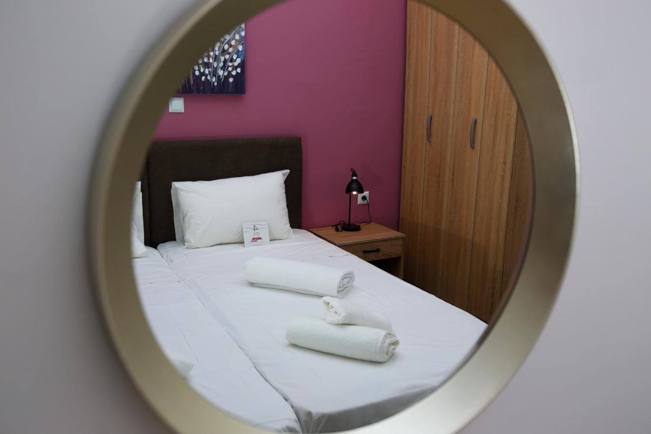Stella Boutigue Rooms Néa Péramos Εξωτερικό φωτογραφία