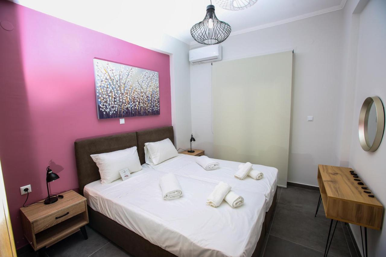 Stella Boutigue Rooms Néa Péramos Εξωτερικό φωτογραφία