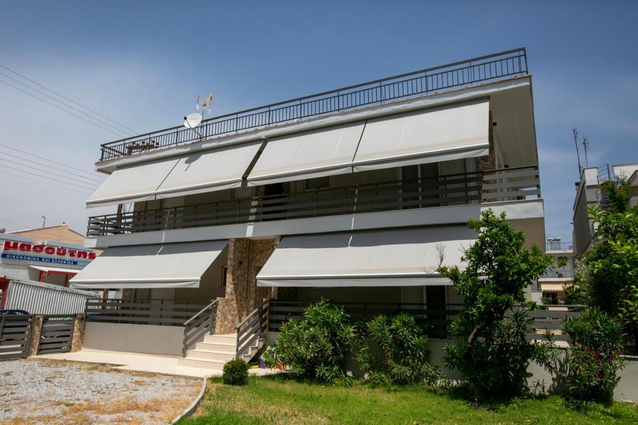 Stella Boutigue Rooms Néa Péramos Εξωτερικό φωτογραφία